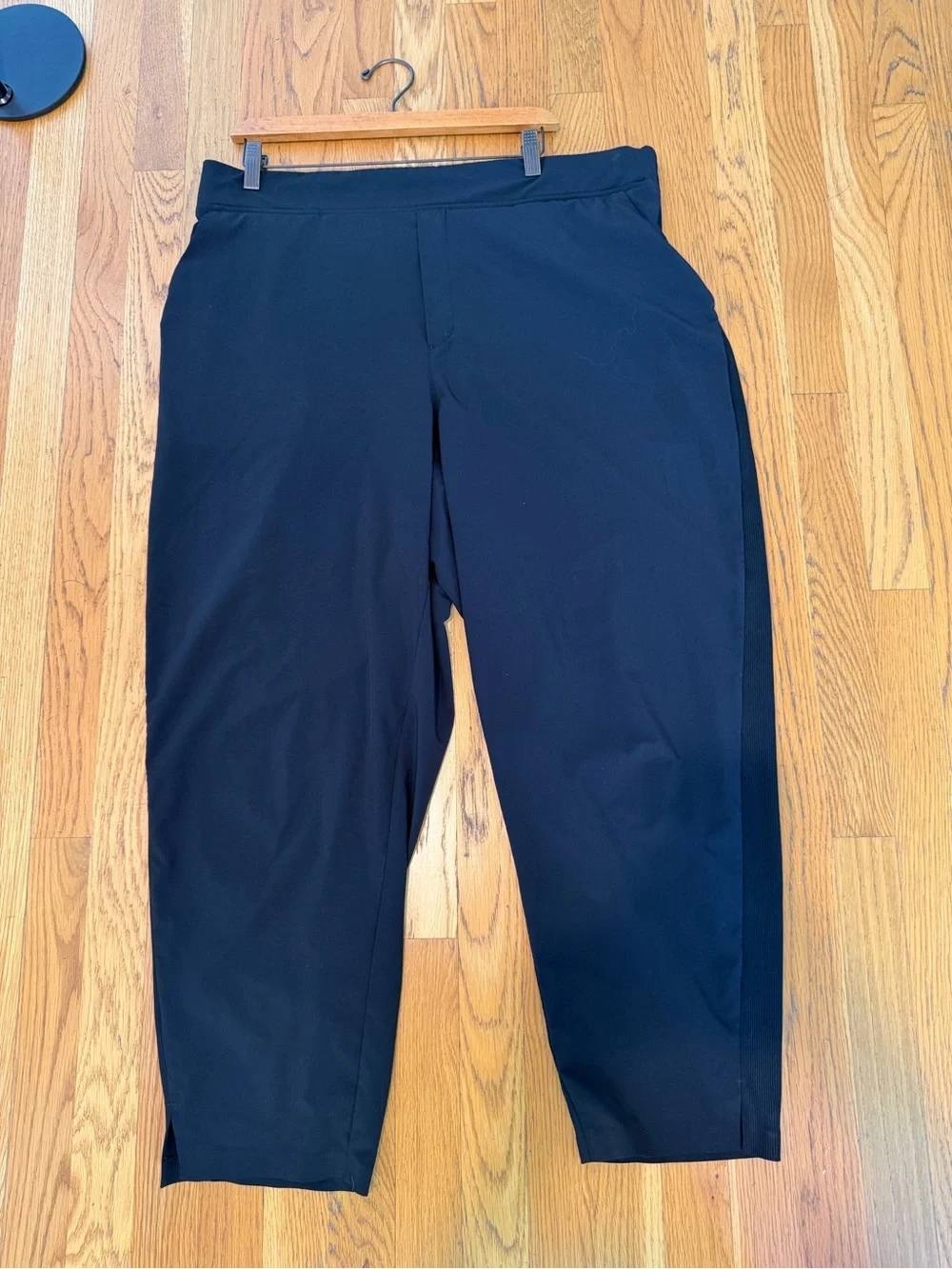 Athleta Brooklyn Mid Rise Ankle Pants in Black, size 18